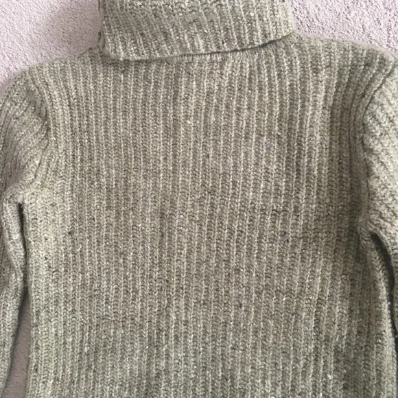 Vintage J.Crew turtleneck sweater, size small - Picture 2 of 3